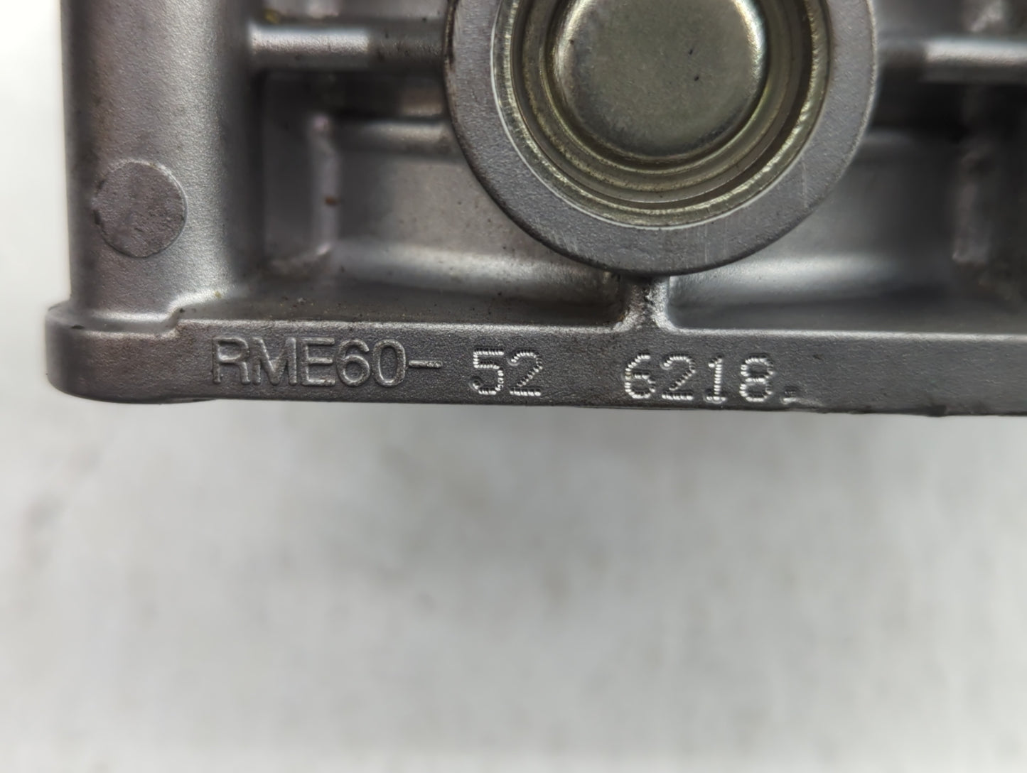 2016-2020 Infiniti Q50 Throttle Body P/N:RME60-52 Fits Fits 2016 2017 2018 2019 2020 OEM Used Auto Parts - Oemusedautoparts1