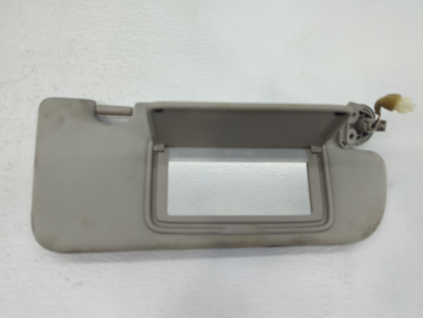 2014-2020 Infiniti Q50 Sun Visor Shade Replacement Passenger Right Mirror Fits Fits 2014 2015 2016 2017 2018 2019 2020 OEM U