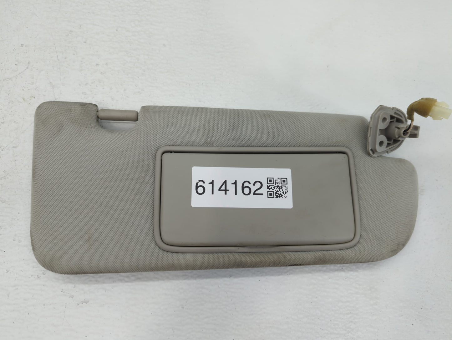 2014-2020 Infiniti Q50 Sun Visor Shade Replacement Passenger Right Mirror Fits Fits 2014 2015 2016 2017 2018 2019 2020 OEM U