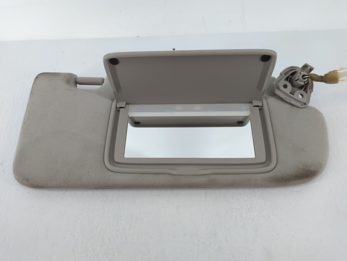 2014-2020 Infiniti Q50 Sun Visor Shade Replacement Passenger Right Mirror Fits Fits 2014 2015 2016 2017 2018 2019 2020 OEM U