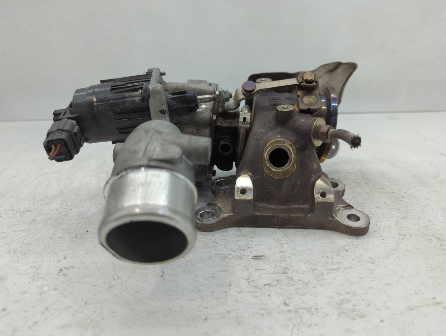 2016 Infiniti Q50 Turbocharger Turbo Charger Super Charger Supercharger - Oemusedautoparts1.com