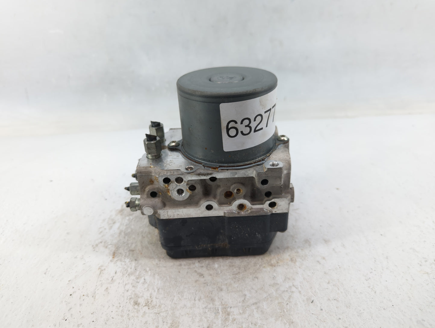 2016-2017 Infiniti Q50 ABS Pump Control Module Replacement P/N:133000-0782 47660 4GH1A Fits Fits 2016 2017 OEM Used Auto Par