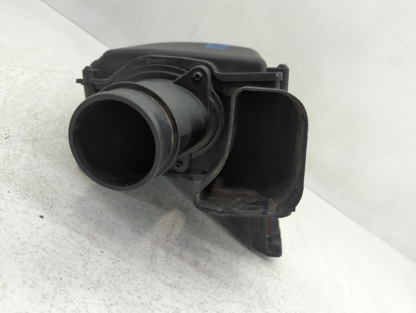 2016-2019 Infiniti Q50 Air Cleaner Intake-duct Hose Tube - Oemusedautoparts1.com