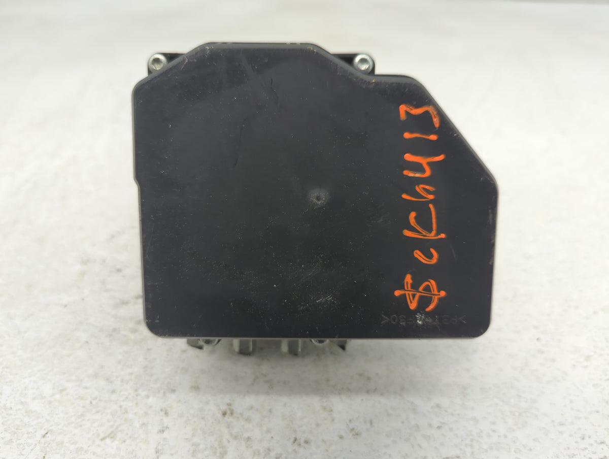 2016-2017 Infiniti Q50 Anti-Lock Brake ABS Pump Module Actuator OEM P/N:47660 4GK1A Fits Fits 2016 2017 OEM Used Auto Parts 
