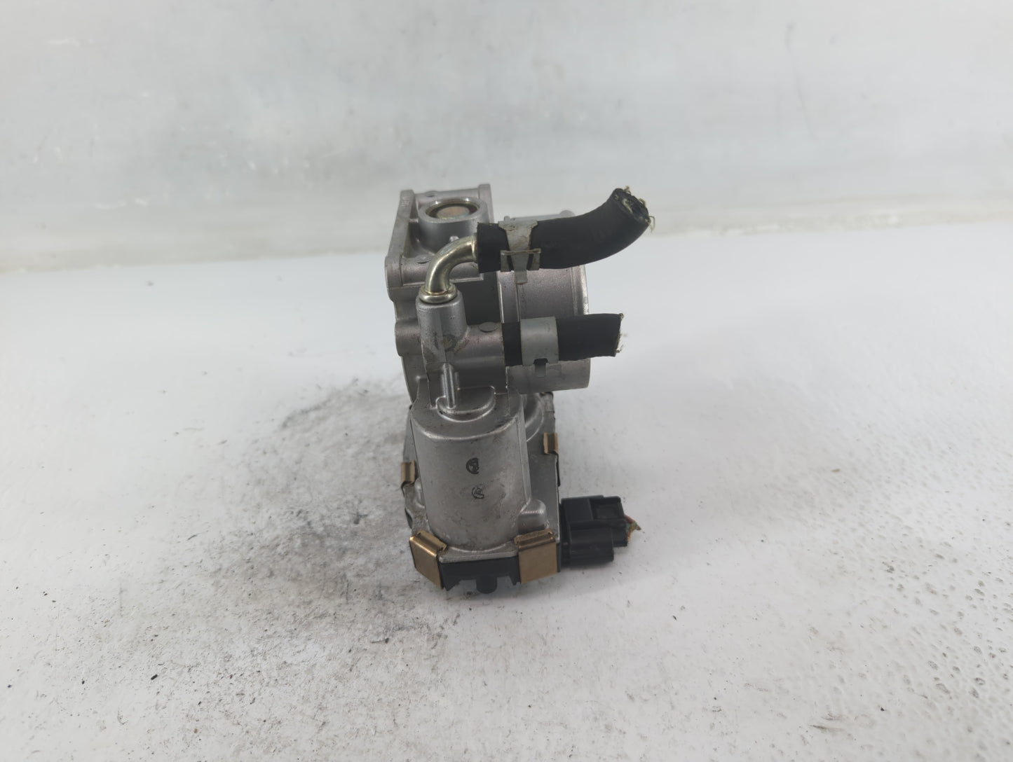 2016-2020 Infiniti Q50 Throttle Body P/N:6209 RME60-52 Fits Fits 2016 2017 2018 2019 2020 OEM Used Auto Parts - Oemusedautop