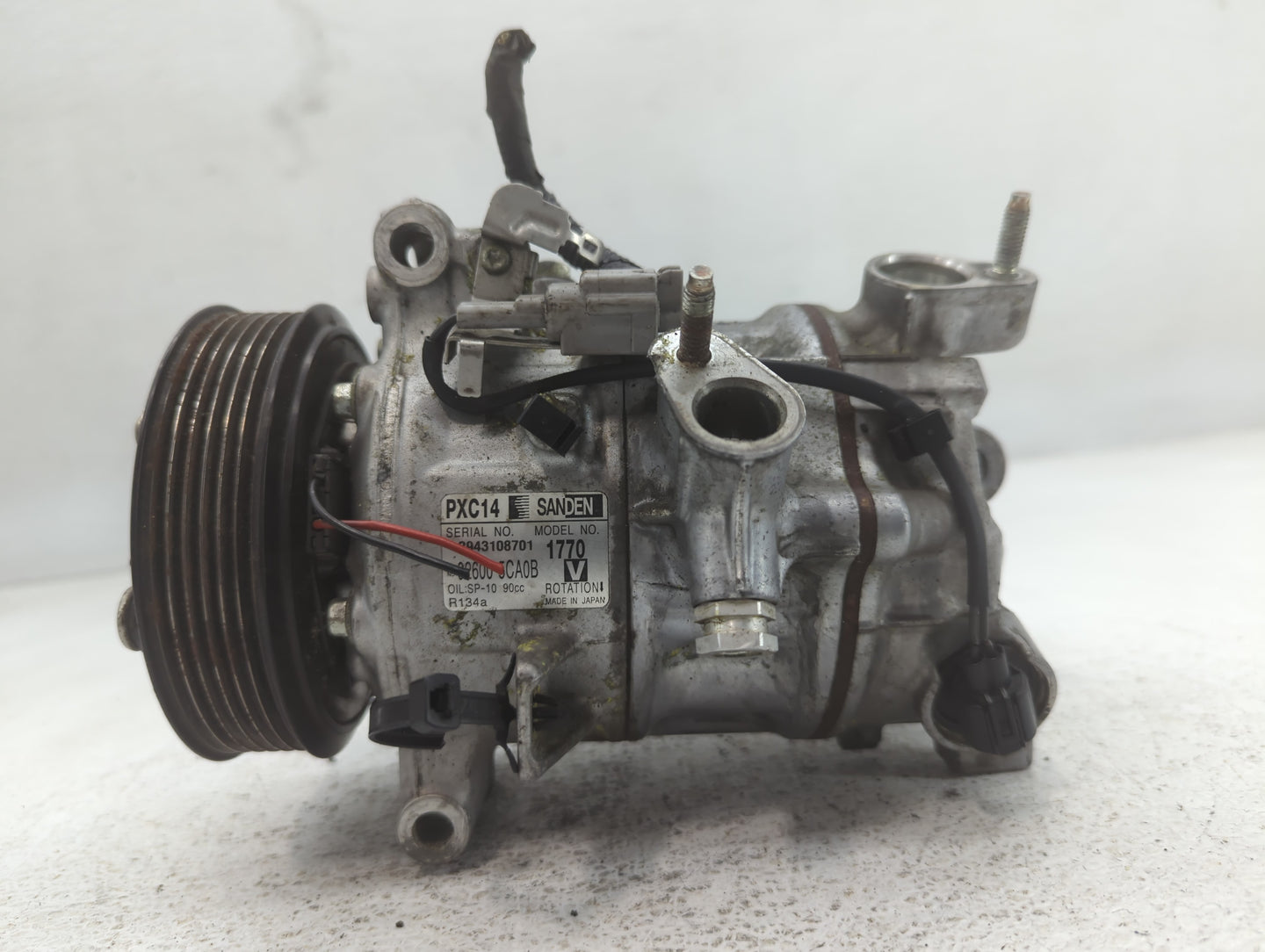 2016-2020 Infiniti Q50 Air Conditioning A/c Ac Compressor Oem - Oemusedautoparts1.com