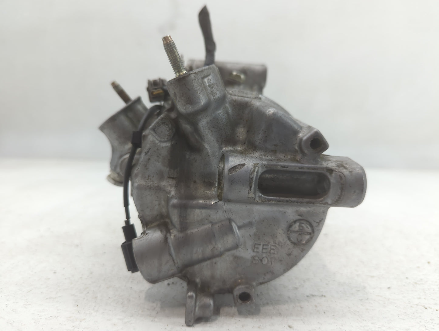 2016-2020 Infiniti Q50 Air Conditioning A/c Ac Compressor Oem - Oemusedautoparts1.com