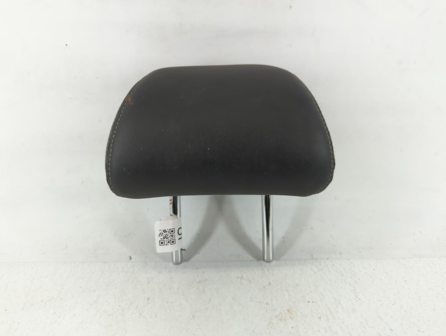 2016-2017 Infiniti Q50 Headrest Head Rest Front Driver Passenger Seat Fits Fits 2016 2017 OEM Used Auto Parts - Oemusedautop