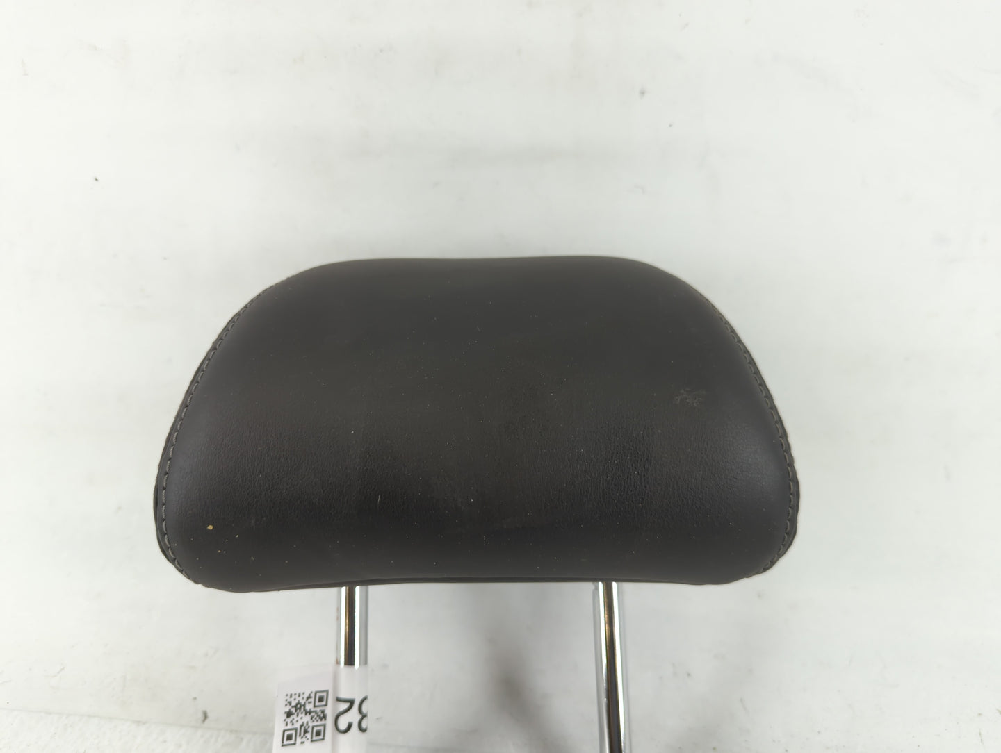 2016-2017 Infiniti Q50 Headrest Head Rest Front Driver Passenger Seat Fits Fits 2016 2017 OEM Used Auto Parts - Oemusedautop