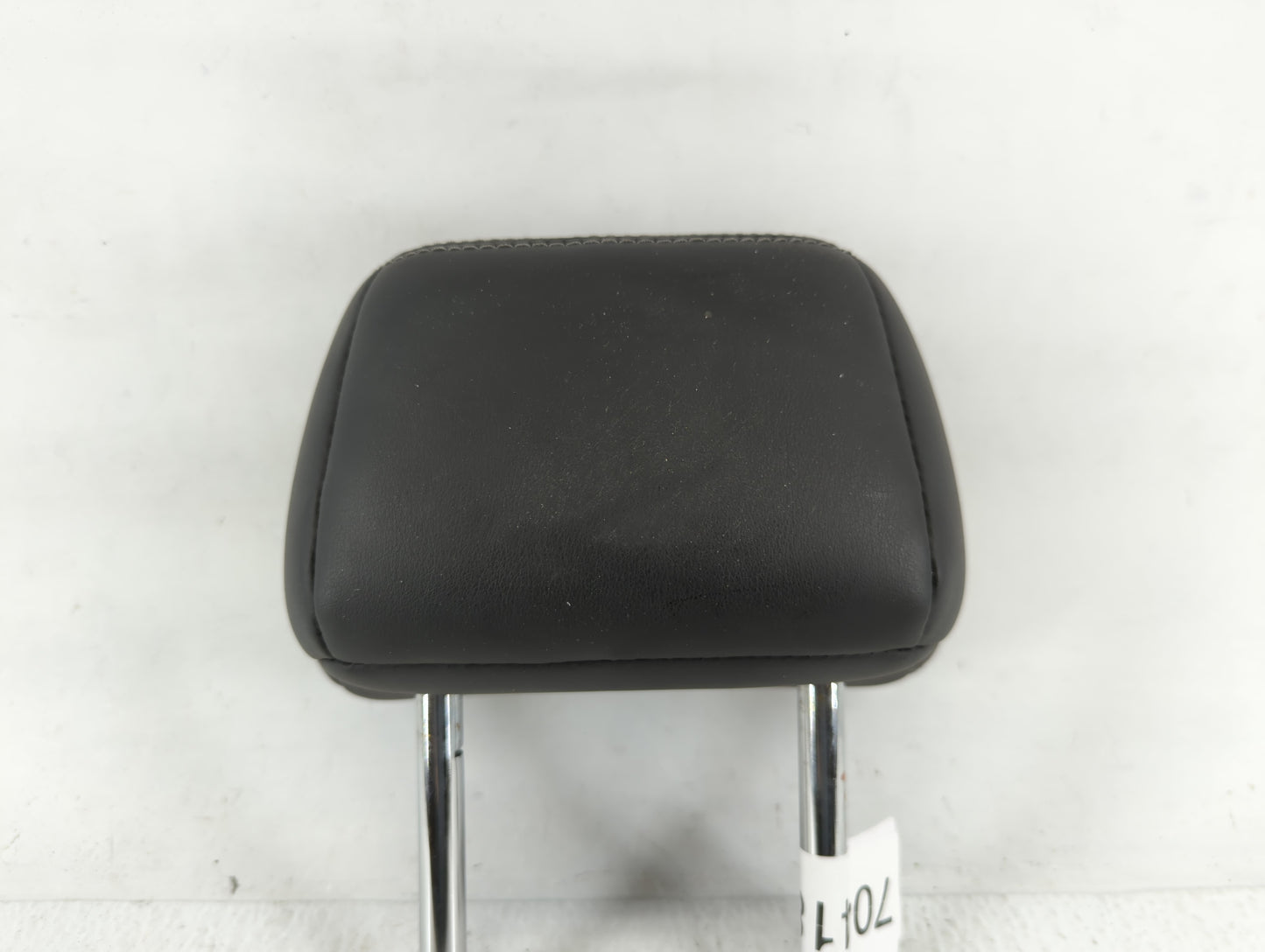 2016-2017 Infiniti Q50 Headrest Head Rest Front Driver Passenger Seat Fits Fits 2016 2017 OEM Used Auto Parts - Oemusedautop