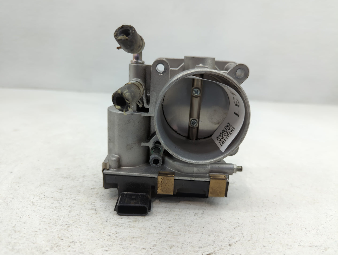 2016-2019 Infiniti Q50 Throttle Body P/N:8523A2 Fits Fits 2016 2017 2018 2019 OEM Used Auto Parts - Oemusedautoparts1.com