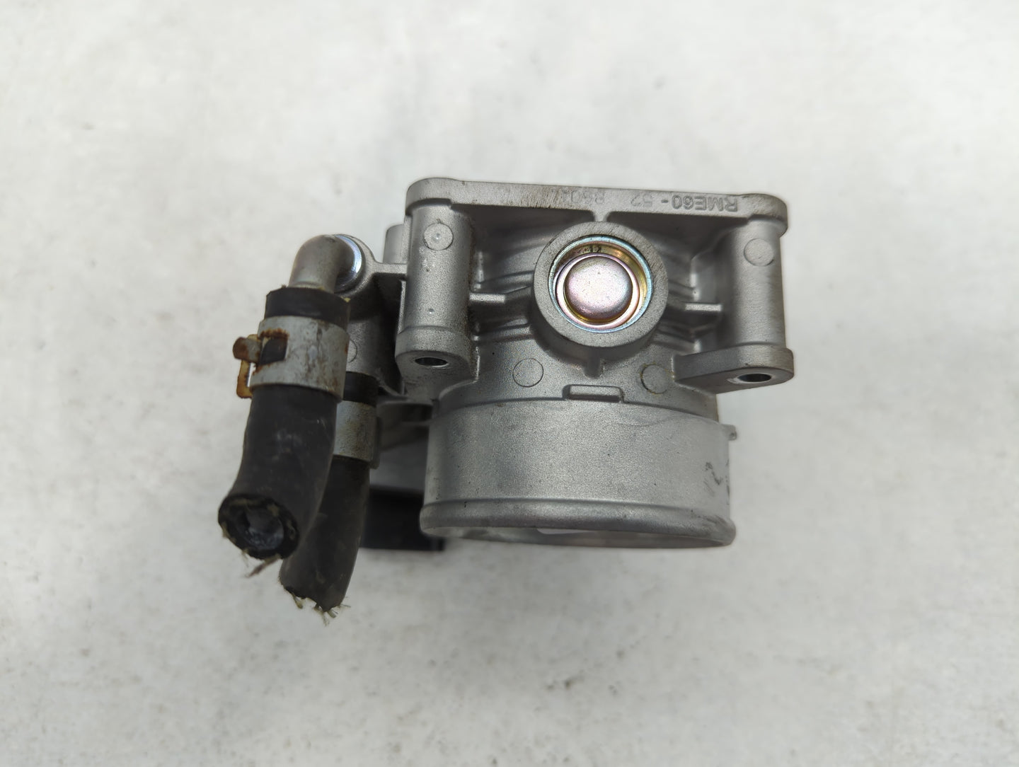 2016-2019 Infiniti Q50 Throttle Body P/N:8523A2 Fits Fits 2016 2017 2018 2019 OEM Used Auto Parts - Oemusedautoparts1.com
