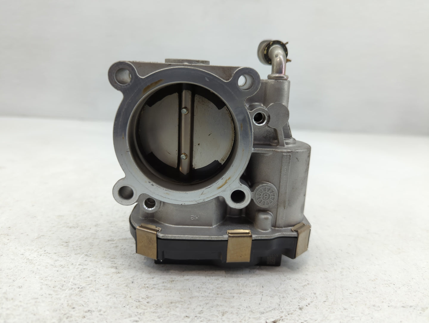 2016-2019 Infiniti Q50 Throttle Body P/N:8523A2 Fits Fits 2016 2017 2018 2019 OEM Used Auto Parts - Oemusedautoparts1.com