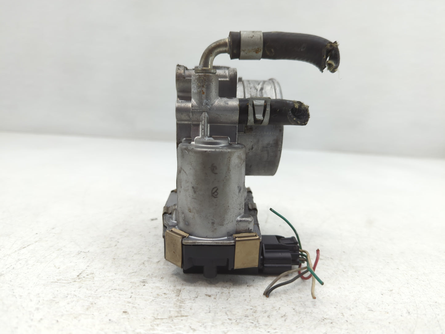 2016-2020 Infiniti Q50 Throttle Body P/N:5Z08 RME60-52 Fits Fits 2016 2017 2018 2019 2020 OEM Used Auto Parts - Oemusedautop