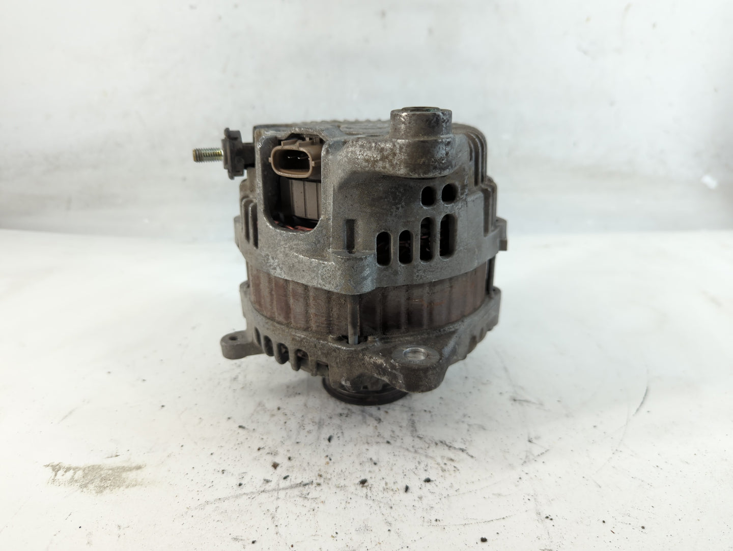 2016-2020 Infiniti Q50 Alternator Replacement Generator Charging Assembly Engine OEM P/N:23100 4HK6A Fits OEM Used Auto Part