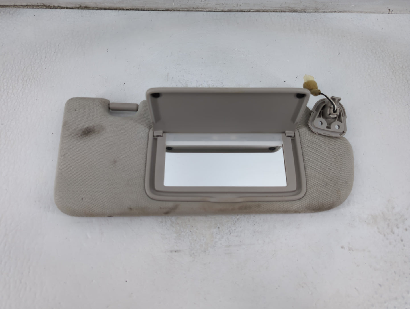 2014-2020 Infiniti Q50 Sun Visor Shade Replacement Passenger Right Mirror Fits Fits 2014 2015 2016 2017 2018 2019 2020 OEM U