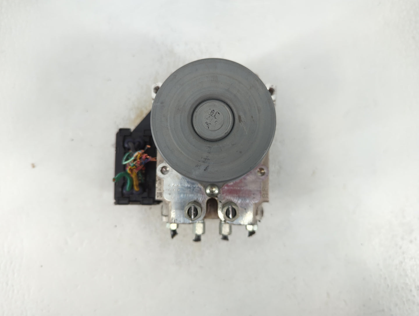2016-2017 Infiniti Q50 ABS Pump Control Module Replacement P/N:47660 4GH1A Fits Fits 2016 2017 OEM Used Auto Parts - Oemused