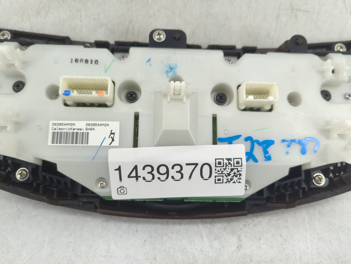 2015-2017 Infiniti Q70 Climate Control Module Temperature AC/Heater Replacement P/N:283954AM2A Fits Fits 2015 2016 2017 OEM 