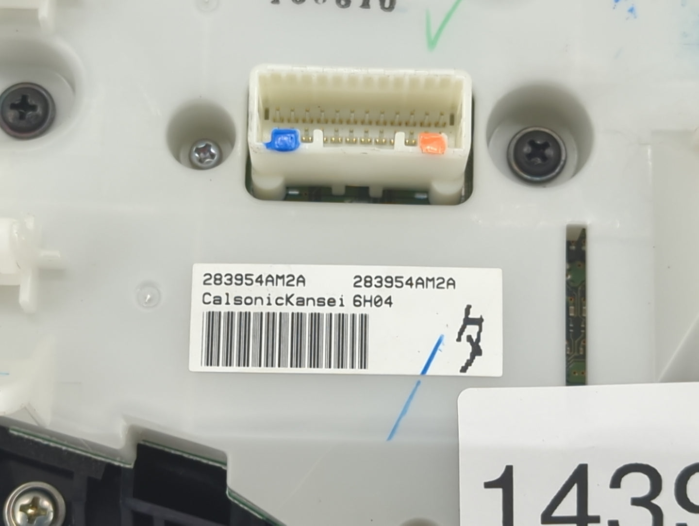 2015-2017 Infiniti Q70 Climate Control Module Temperature AC/Heater Replacement P/N:283954AM2A Fits Fits 2015 2016 2017 OEM 