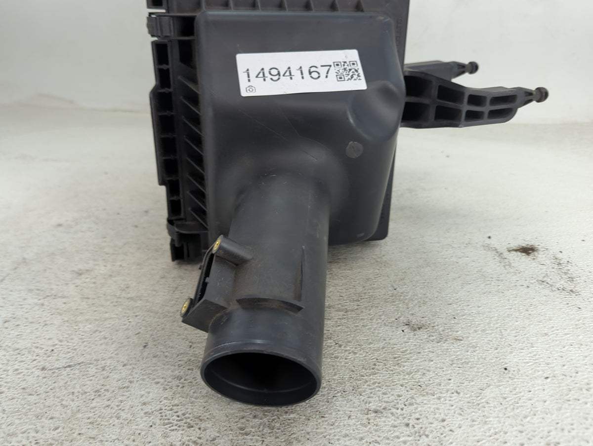 2014-2019 Infiniti Q70 Air Cleaner Intake-duct Hose Tube - Oemusedautoparts1.com