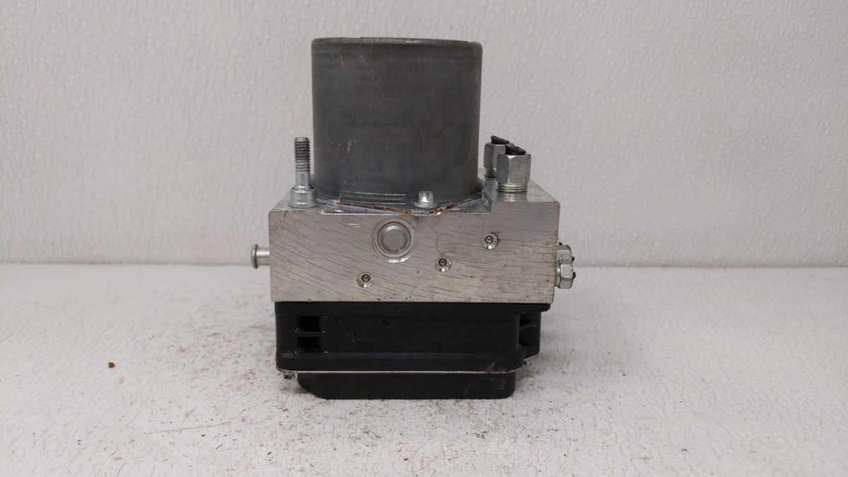 2016-2017 Infiniti Qx50 Anti-Lock Brake ABS Pump Module Actuator OEM Fits Fits 2016 2017 OEM Used Auto Parts - Oemusedautopa