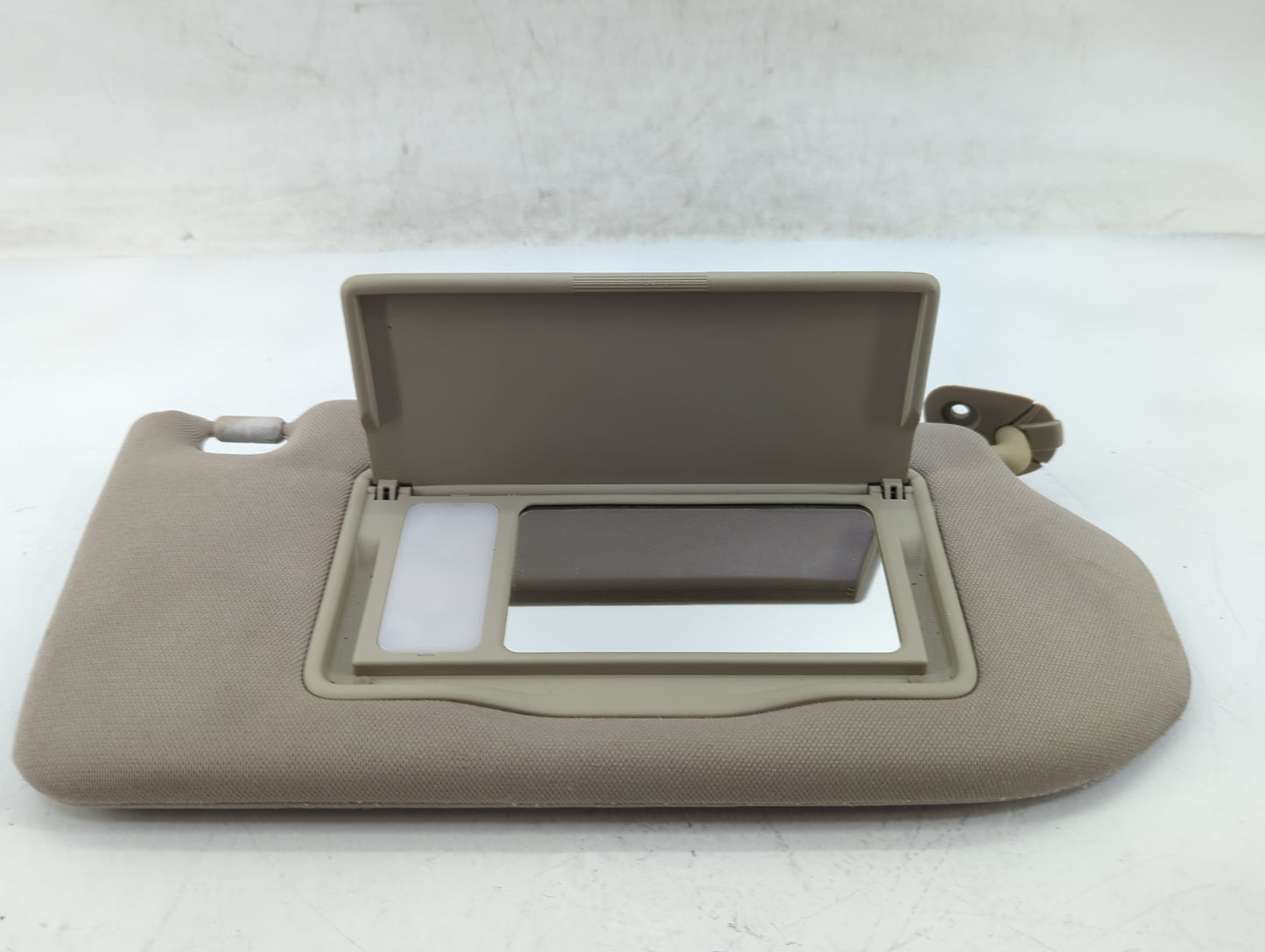 2014-2017 Infiniti Qx50 Sun Visor Shade Replacement Passenger Right Mirror Fits OEM Used Auto Parts - Oemusedautoparts1.com