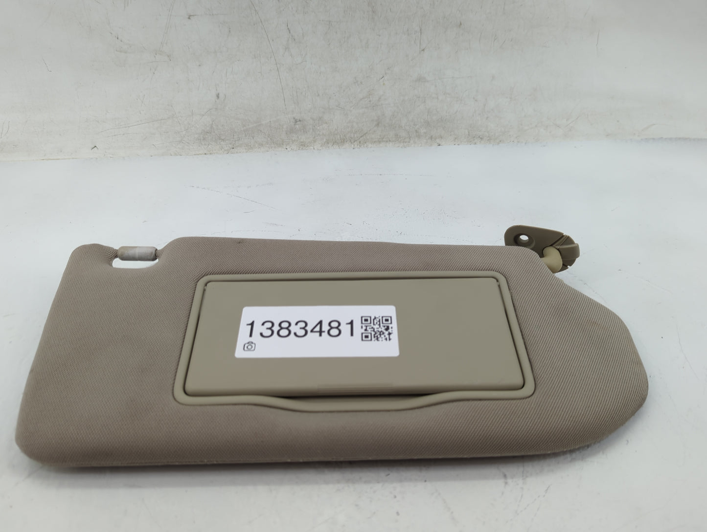 2014-2017 Infiniti Qx50 Sun Visor Shade Replacement Passenger Right Mirror Fits OEM Used Auto Parts - Oemusedautoparts1.com
