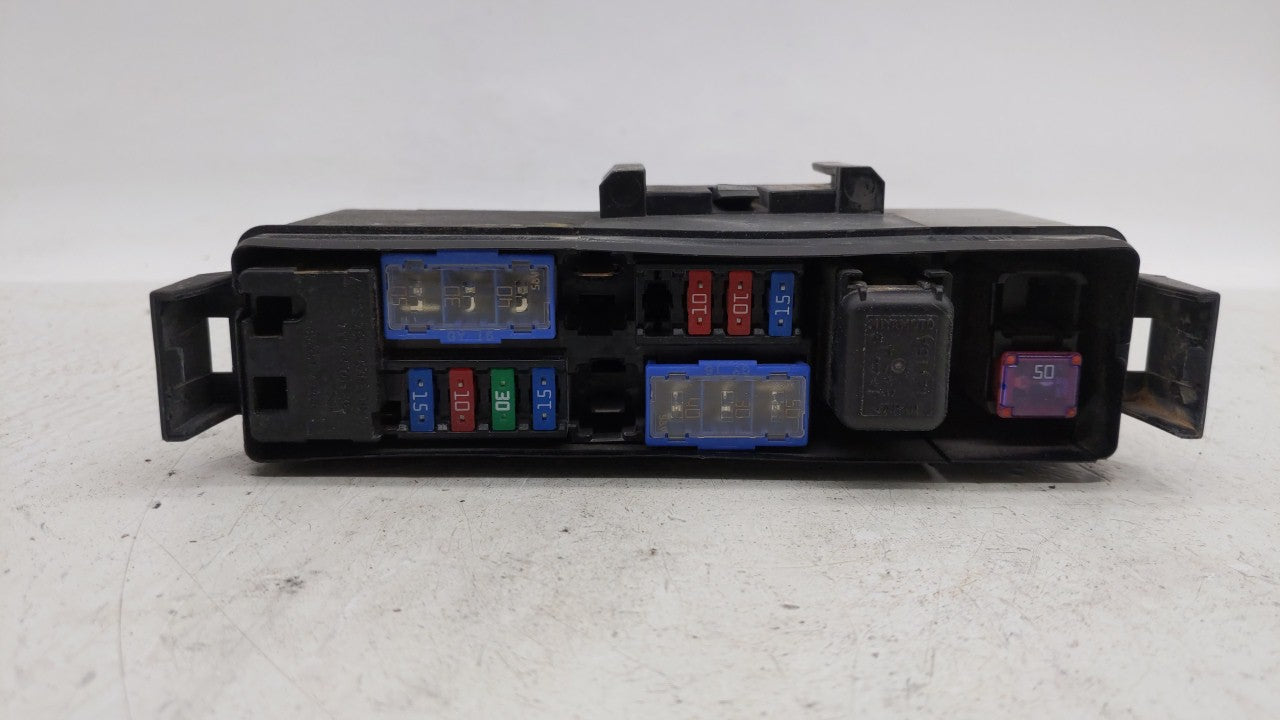 2014-2017 Infiniti Qx50 Fusebox Fuse Box Panel Relay Module Fits Fits 2013 2014 2015 2016 2017 OEM Used Auto Parts - Oemused