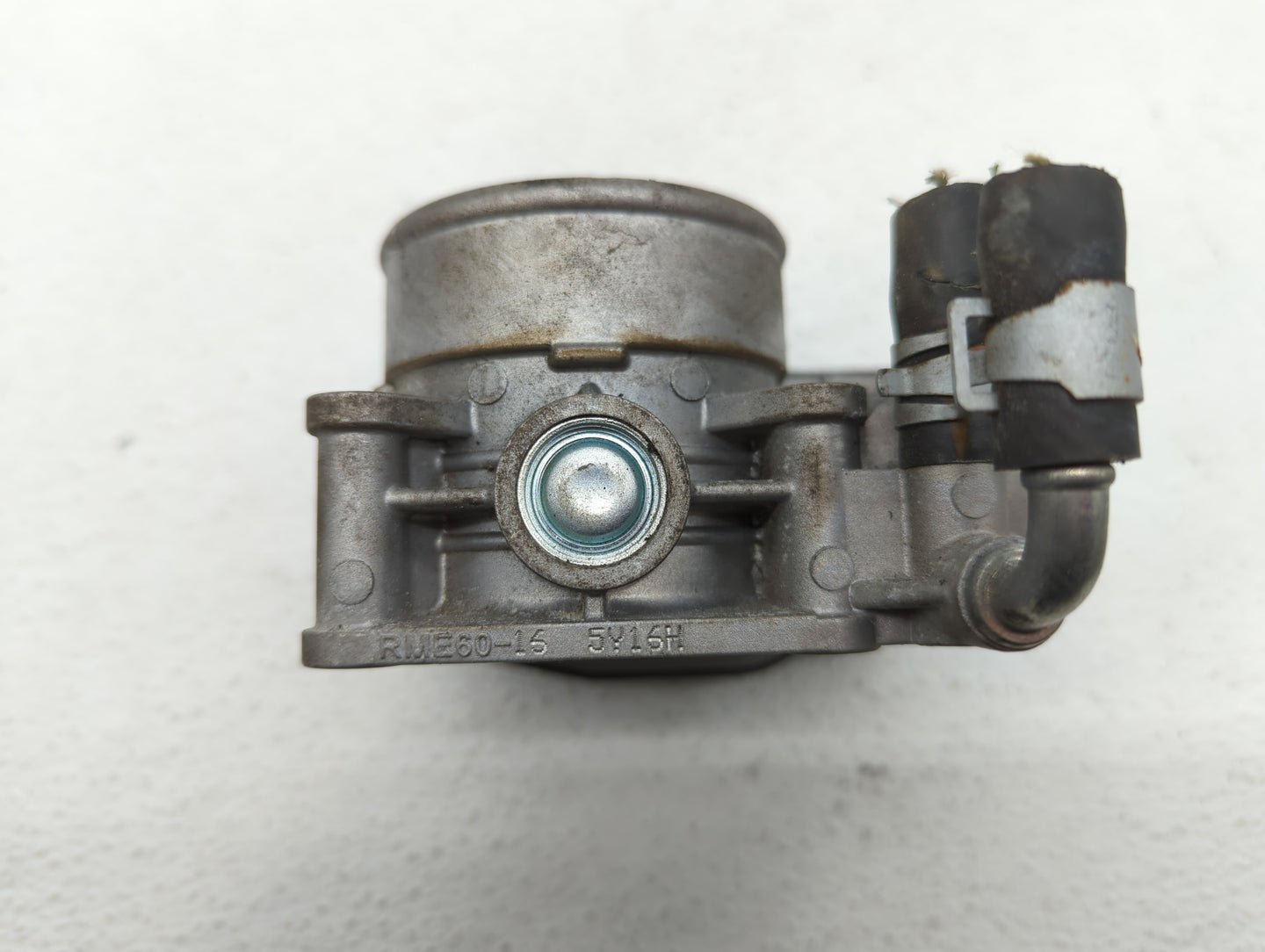 2014-2017 Infiniti Qx50 Throttle Body P/N:RME60-21 RME60-12 Fits OEM Used Auto Parts - Oemusedautoparts1.com