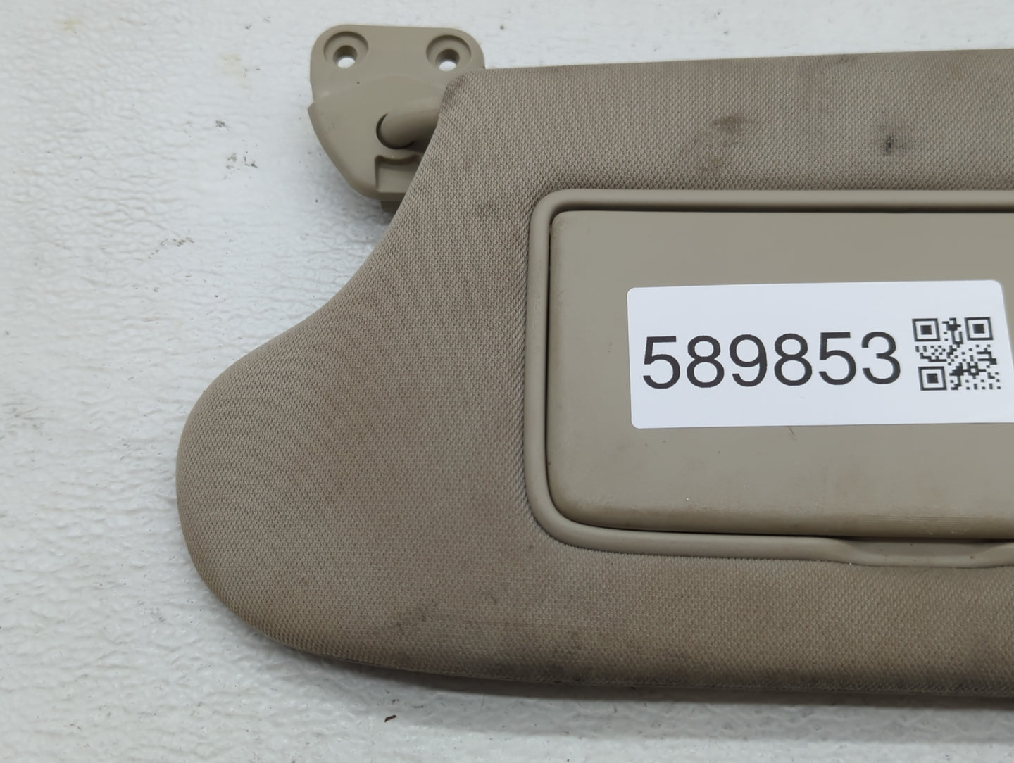 2014-2017 Infiniti Qx50 Sun Visor Shade Replacement Passenger Right Mirror Fits OEM Used Auto Parts - Oemusedautoparts1.com