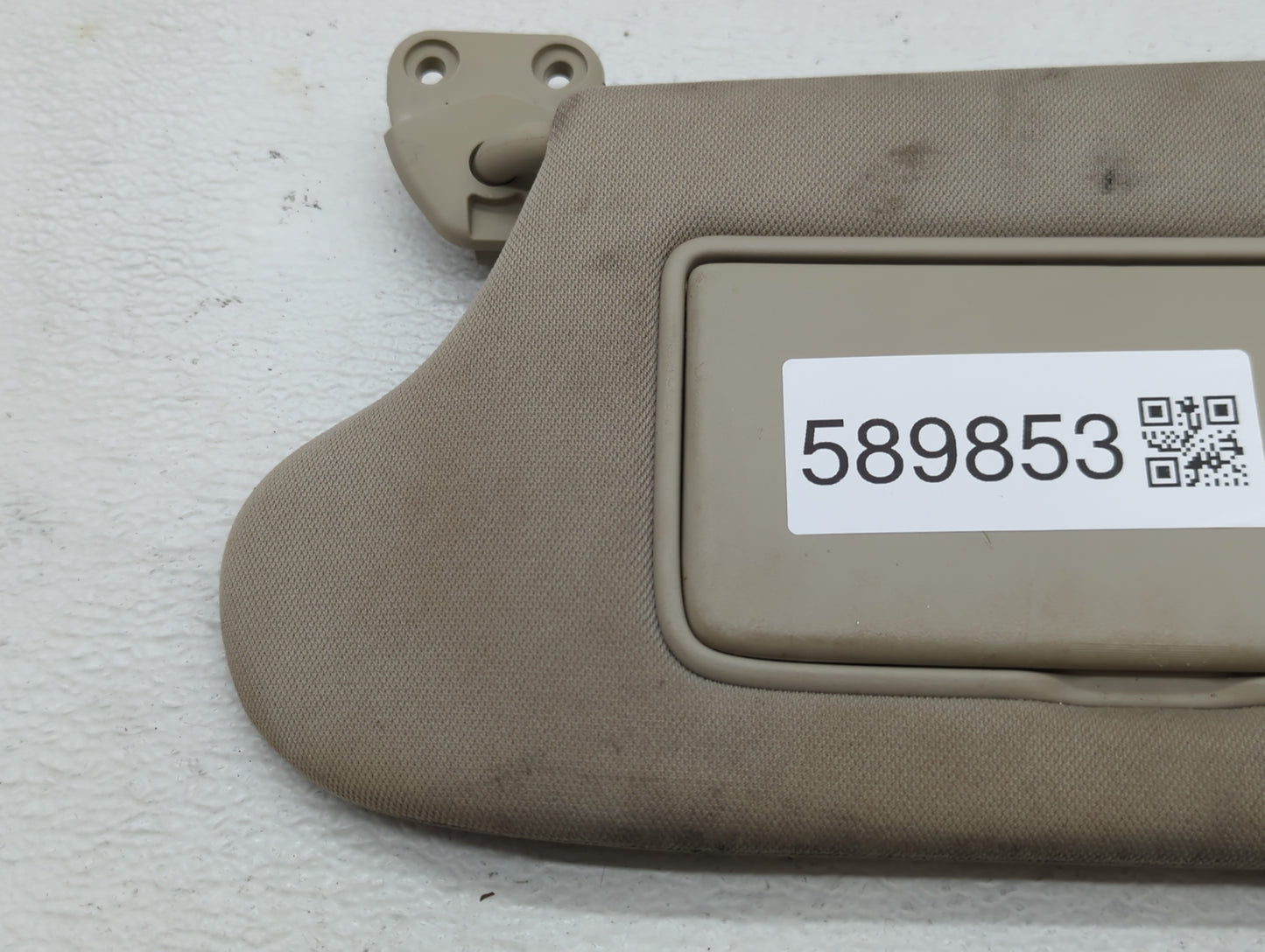 2014-2017 Infiniti Qx50 Sun Visor Shade Replacement Passenger Right Mirror Fits OEM Used Auto Parts - Oemusedautoparts1.com