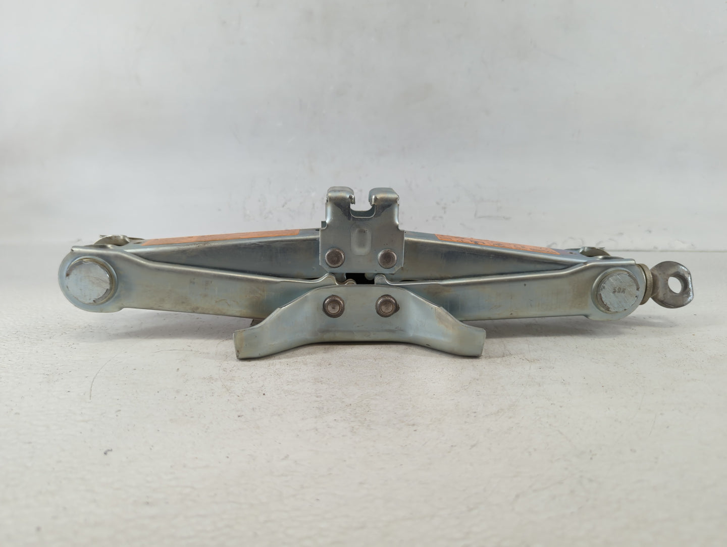 2016 Infiniti Qx50 Spare Scissor Car Jack 706795 - Oemusedautoparts1.com