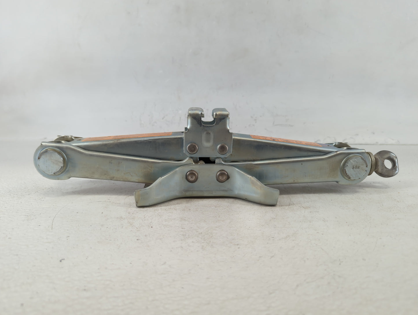 2016 Infiniti Qx50 Spare Scissor Car Jack 706795 - Oemusedautoparts1.com