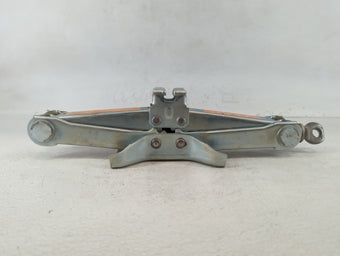 compare product 2016 Infiniti Qx50 Spare Scissor Car Jack 706795