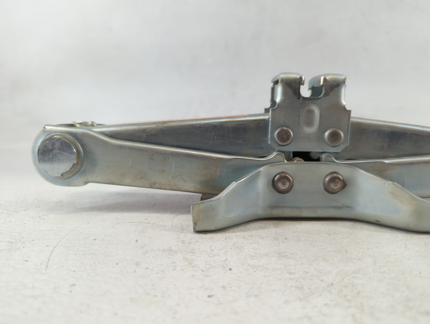2016 Infiniti Qx50 Spare Scissor Car Jack - Oemusedautoparts1.com