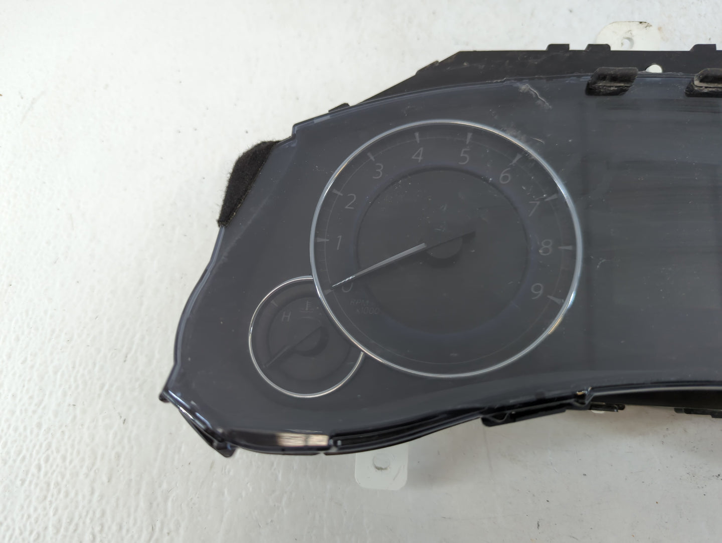 2015-2017 Infiniti Qx50 Instrument Cluster Speedometer Gauges P/N:1509180073 Fits Fits 2015 2016 2017 OEM Used Auto Parts - 