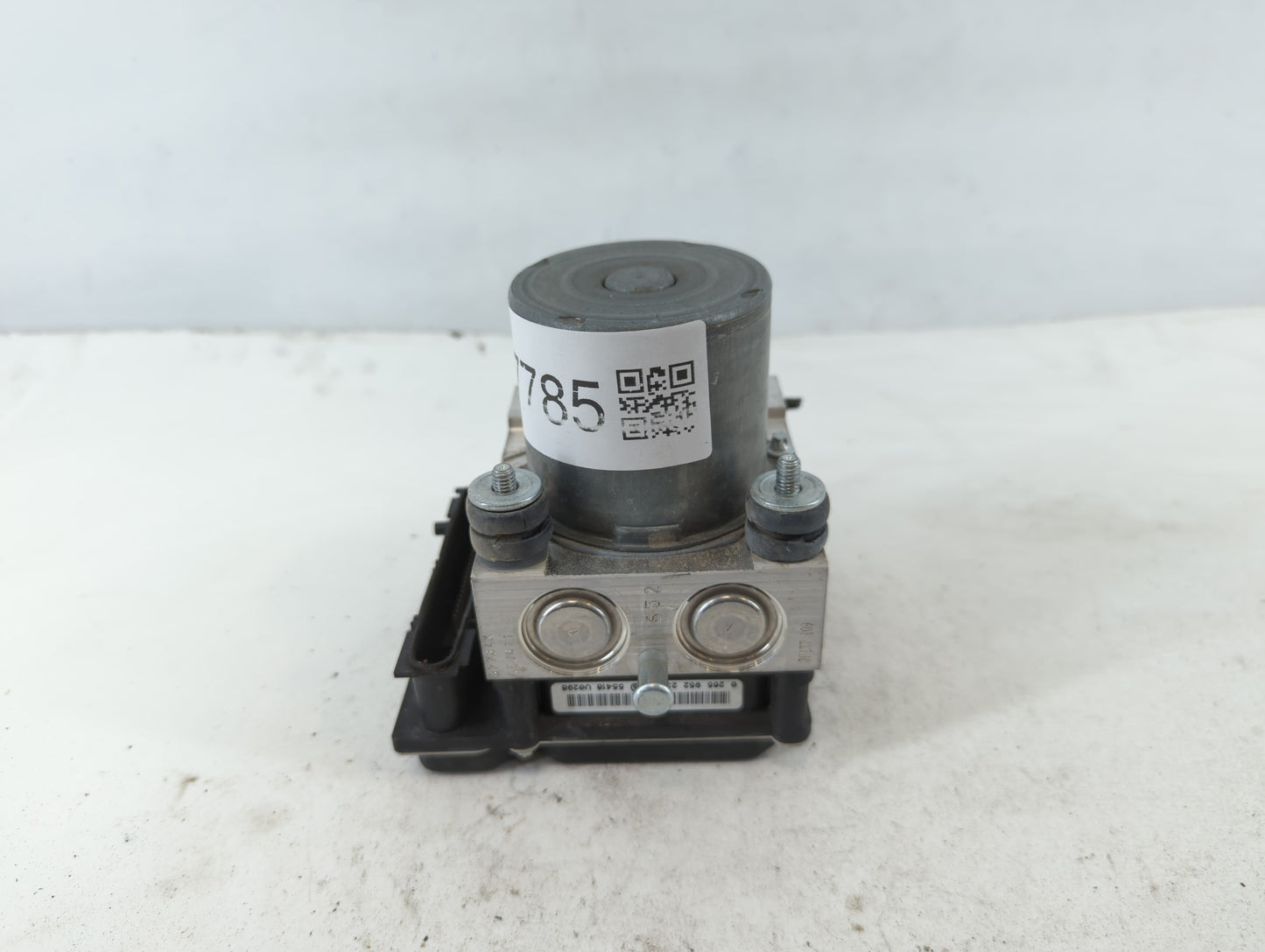 2016-2017 Infiniti Qx50 ABS Pump Control Module Replacement P/N:47660 6WA0A 0 265 252 665 Fits Fits 2016 2017 OEM Used Auto 