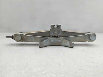 compare product 2016 Infiniti Qx50 Spare Scissor Car Jack
