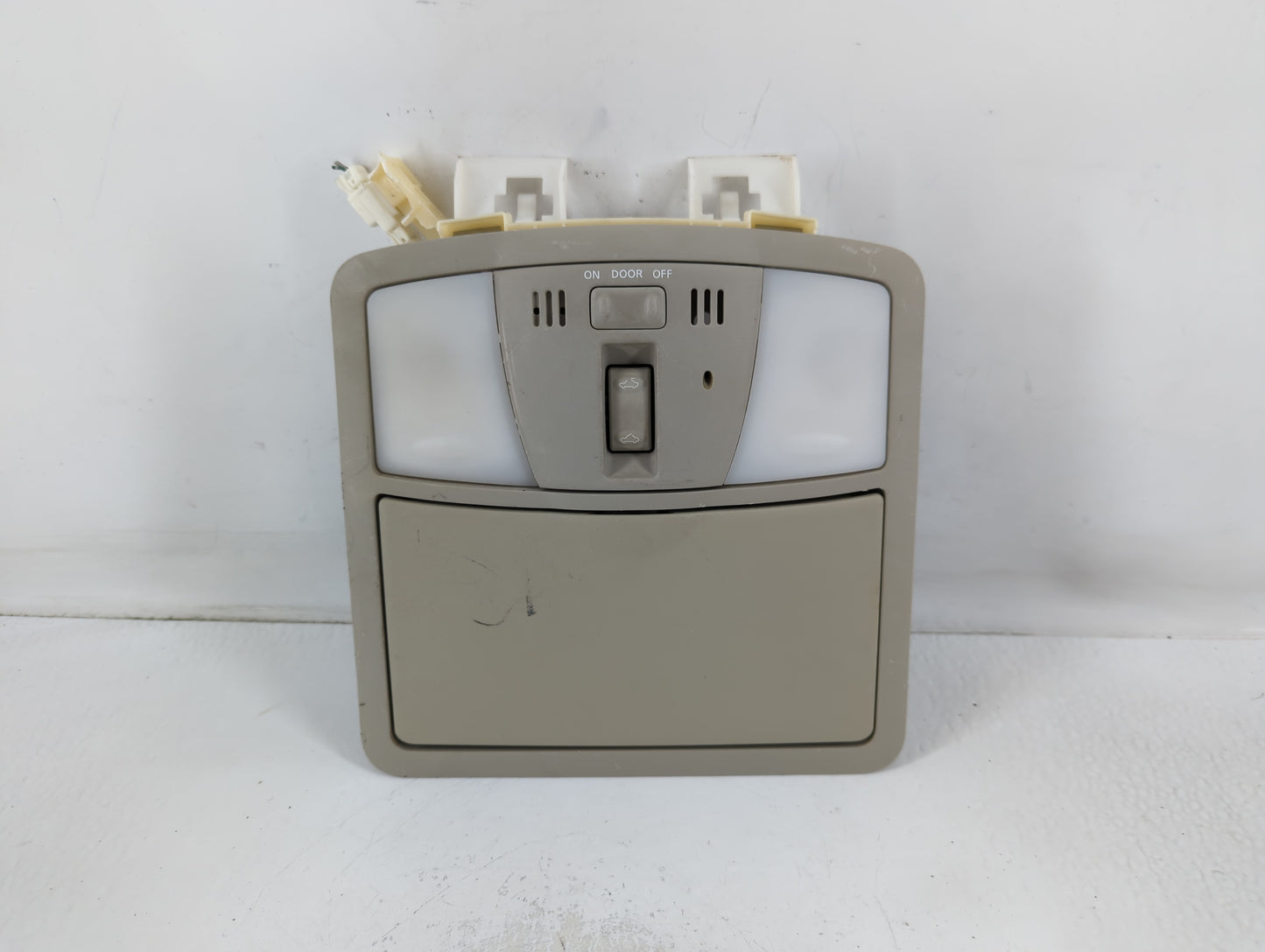 2014-2017 Infiniti Qx50 Overhead Roof Console 761925 - Oemusedautoparts1.com
