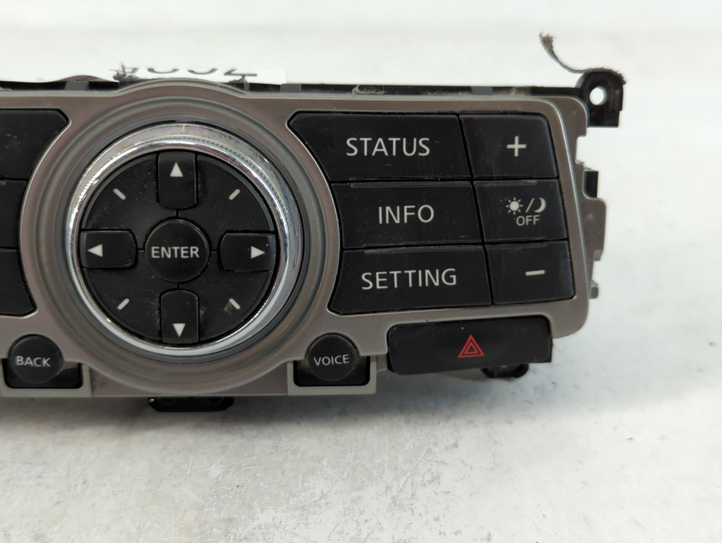 2015-2016 Infiniti Qx50 Radio AM FM Cd Player Receiver Replacement P/N:28395 1BA2D Fits Fits 2015 2016 OEM Used Auto Parts -