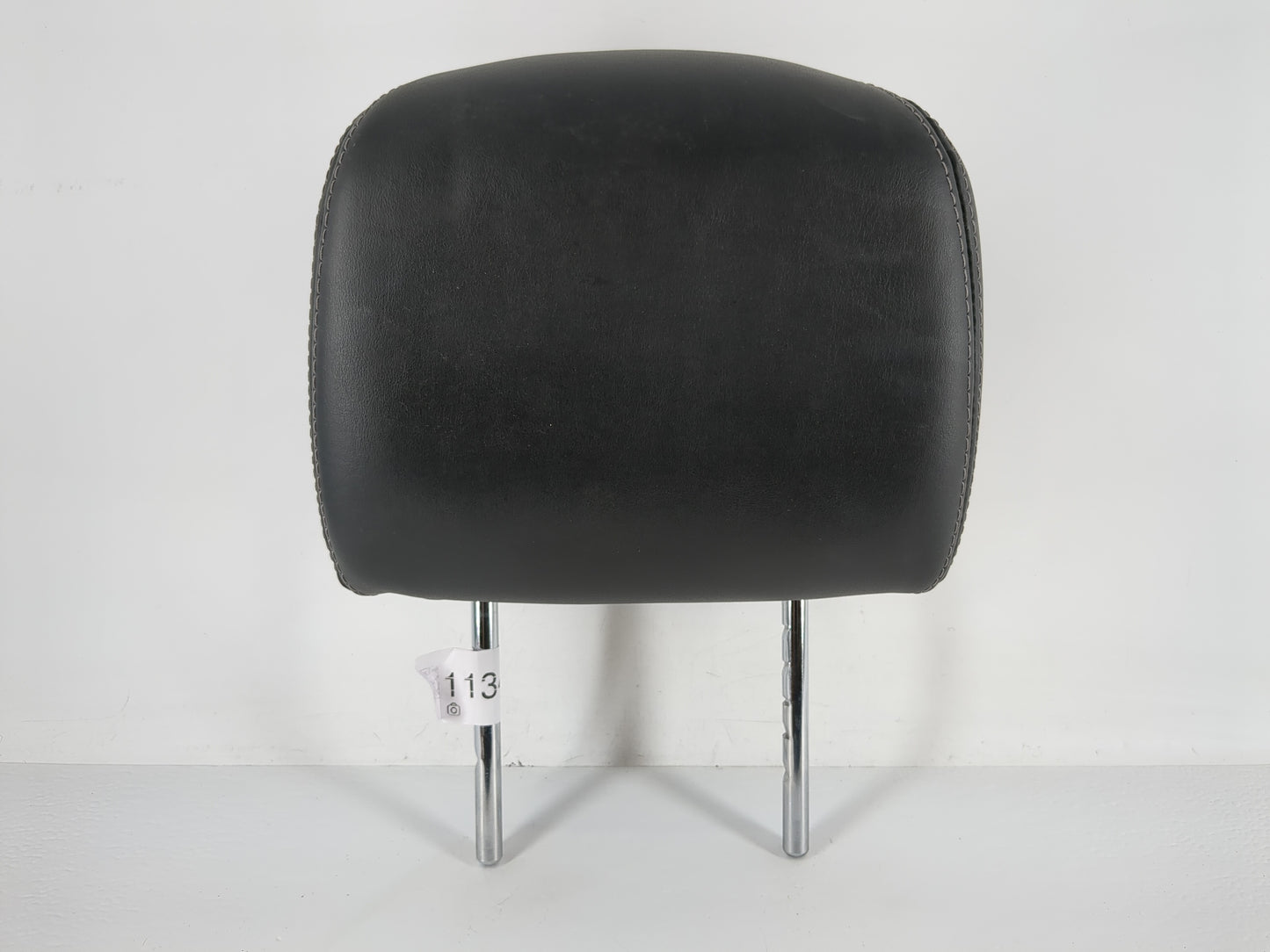 2016-2018 Infiniti Qx60 Headrest Head Rest Front Driver Passenger Seat Fits Fits 2016 2017 2018 OEM Used Auto Parts - Oemuse