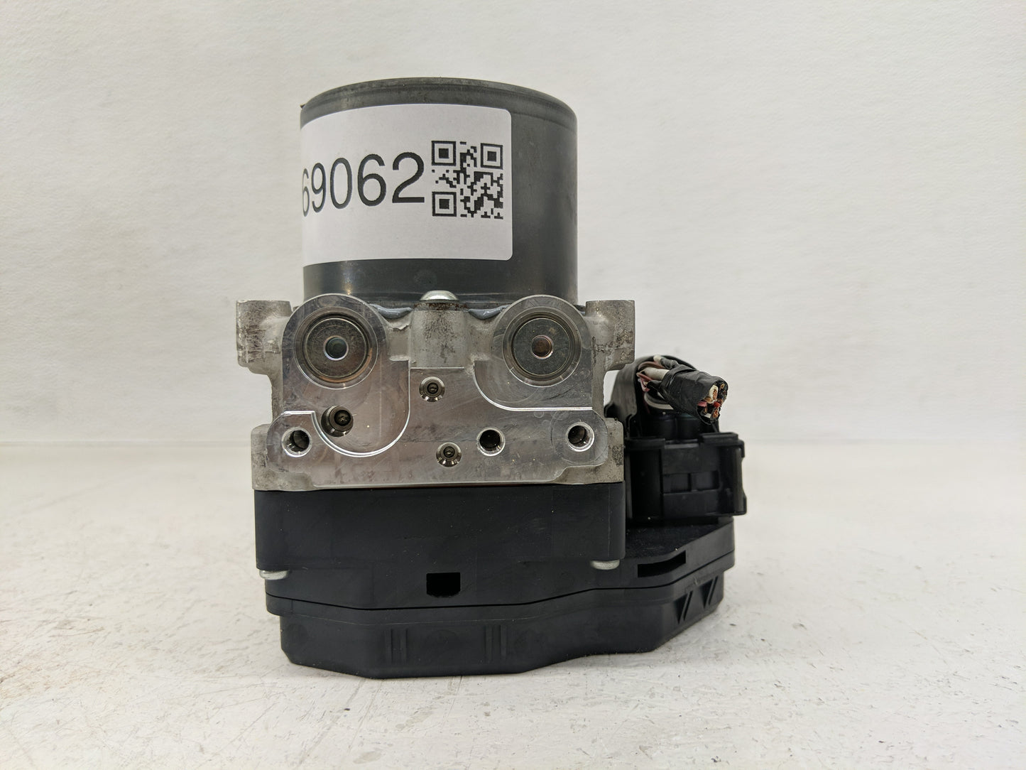 2016 Infiniti Qx60 ABS Pump Control Module Replacement P/N:47660 9NF0A Fits OEM Used Auto Parts - Oemusedautoparts1.com