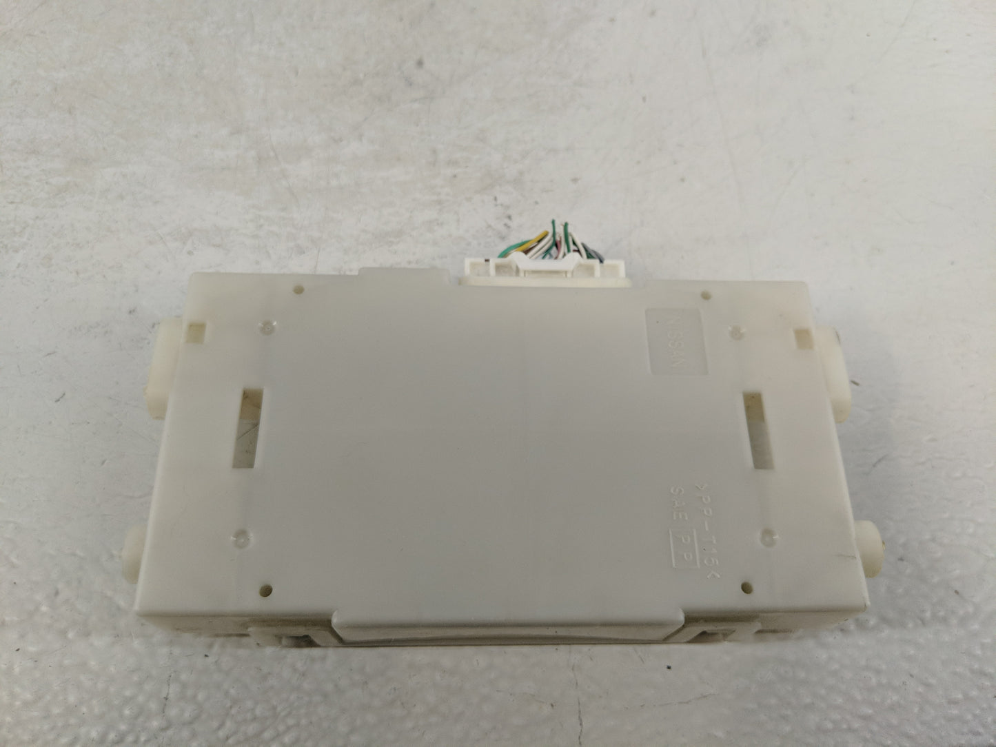 2016-2016 Infiniti Qx60 Temperature Control Module 27760 9nc6a - Oemusedautoparts1.com