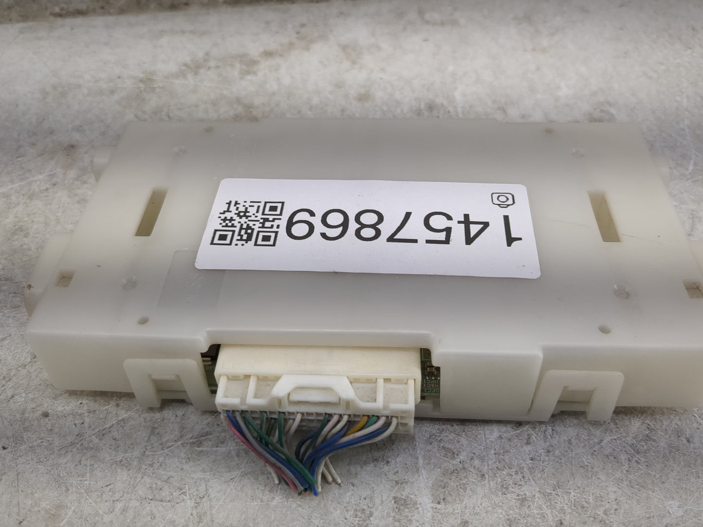 2015-2015 Infiniti Qx60 Temperature Control Module 1457869 - Oemusedautoparts1.com