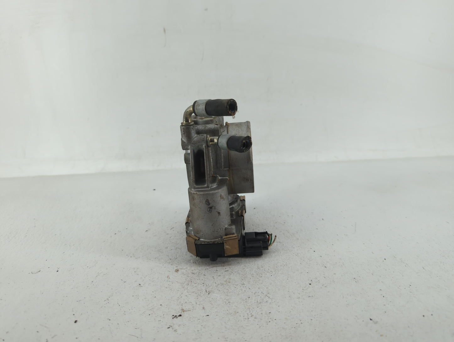 2015-2016 Infiniti Qx60 Throttle Body P/N:RME70-50 Fits Fits 2015 2016 2017 2018 2019 2020 2021 2022 OEM Used Auto Parts - O