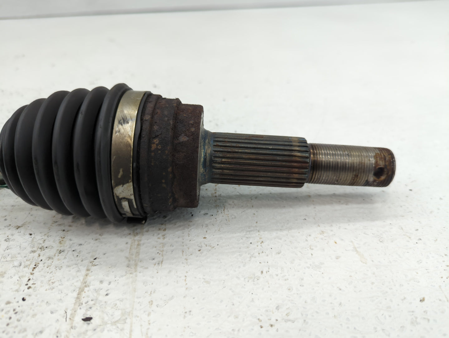 2014-2020 Infiniti Qx60 Axle Shaft Front Driver Cv C/v - Oemusedautoparts1.com