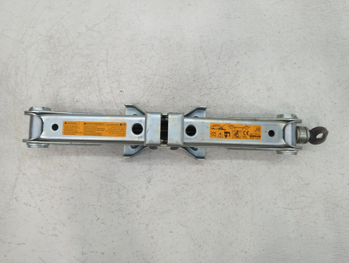 2016 Infiniti Qx70 Spare Scissor Car Jack - Oemusedautoparts1.com