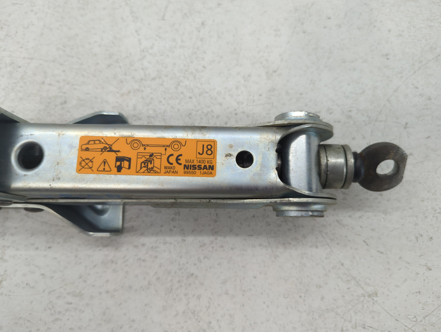 2016 Infiniti Qx70 Spare Scissor Car Jack - Oemusedautoparts1.com