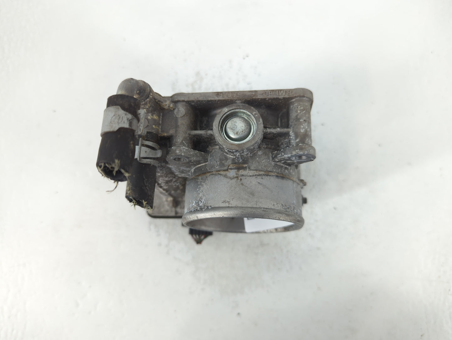 2014-2017 Infiniti Qx70 Throttle Body P/N:K 5806 526-01 Fits OEM Used Auto Parts - Oemusedautoparts1.com