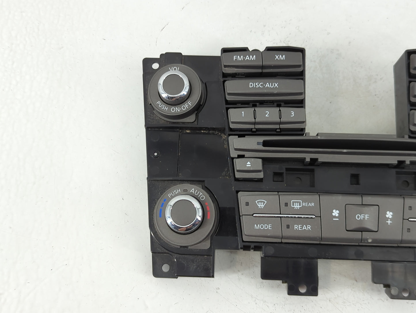 2014-2017 Infiniti Qx80 Radio Control Panel - Oemusedautoparts1.com